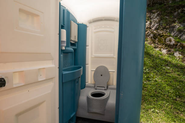 Best Portable Restrooms for Agricultural Sites  in Becker, MN